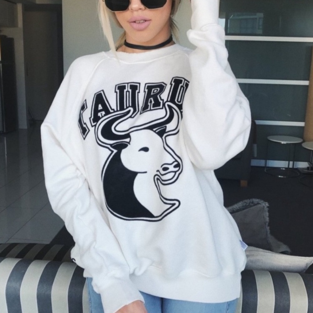 Good American Taurus Zodiac White Crewneck Sweatshirt Horoscope Loungewear- SM